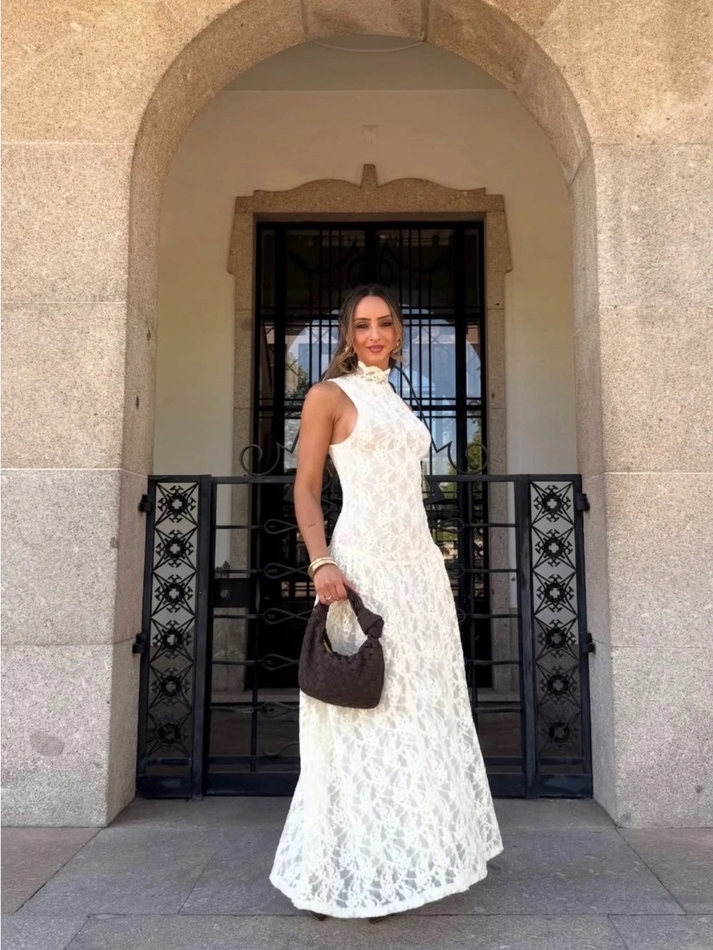 Zara White Lace Sleeveless High-Neck Maxi Dress - Picture 3 of 7